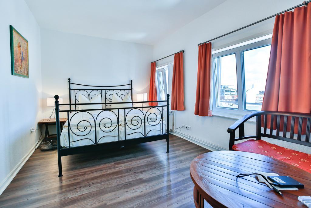 Riverside Apartments 뤼베크 외부 사진
