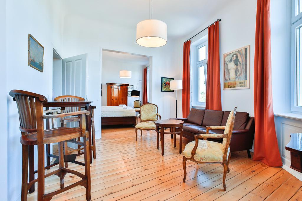 Riverside Apartments 뤼베크 외부 사진